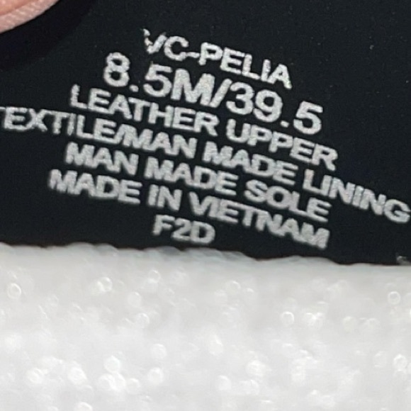 Vince Camuto Pelia Fringe Knee High Boot Black Boots Sz 8.5 - Picture 4 of 4